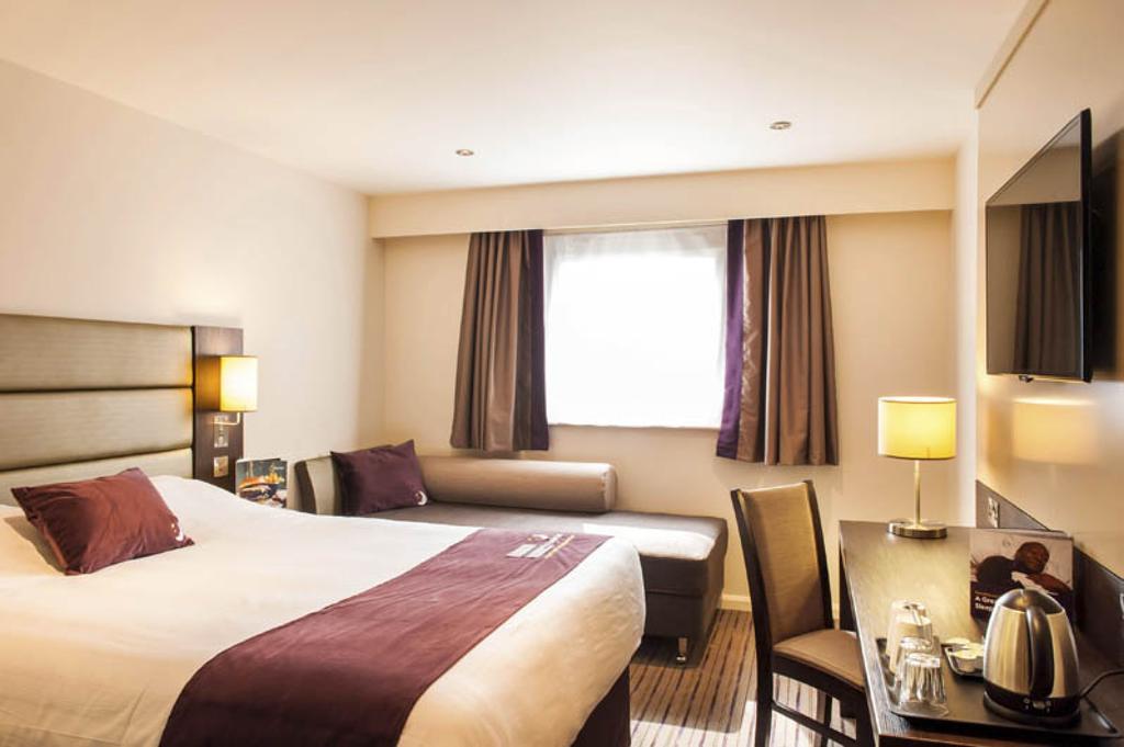Premier Inn Birmingham City Centre Broad Street 외부 사진