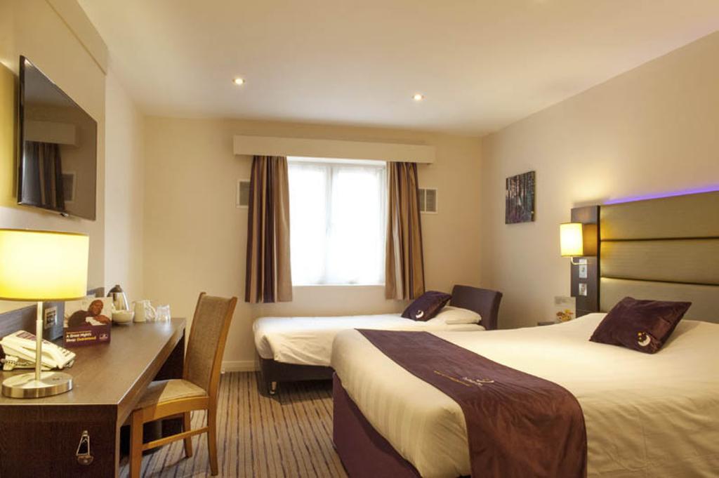 Premier Inn Birmingham City Centre Broad Street 외부 사진