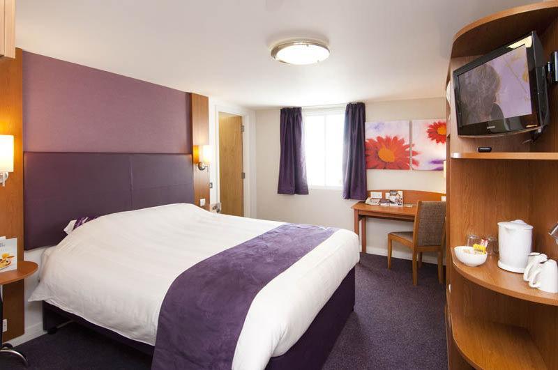 Premier Inn Birmingham City Centre Broad Street 외부 사진
