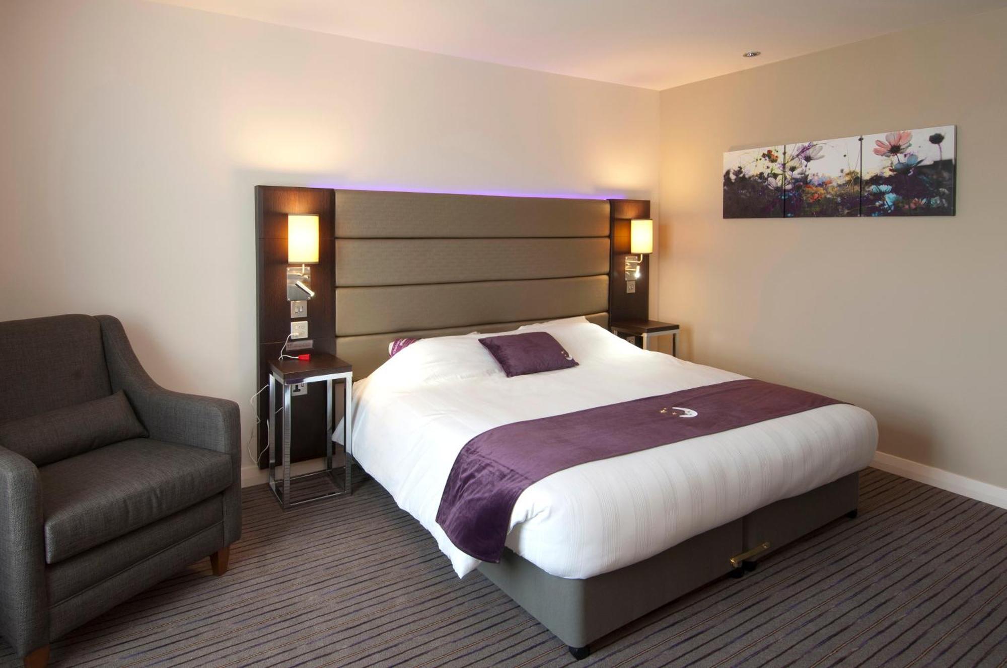 Premier Inn Birmingham City Centre Broad Street 외부 사진